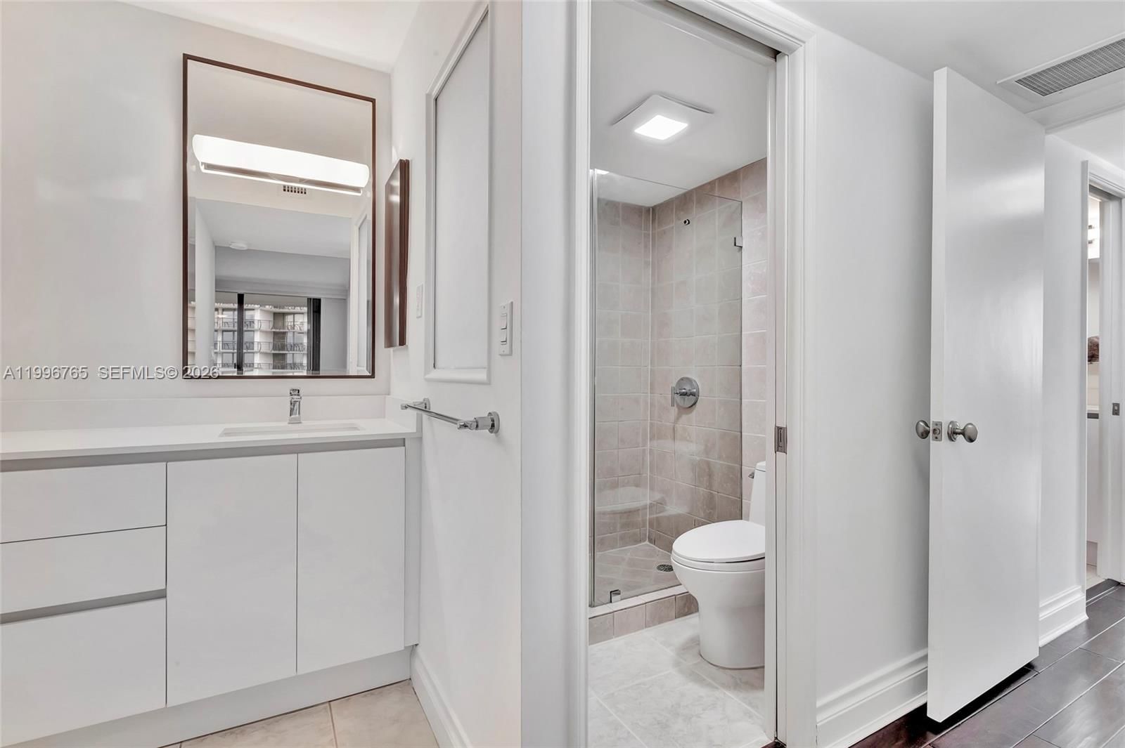 Real estate property located at 2901 Bayshore Dr #16G, Miami-dade, Yacht Harbour Condo, Miami, FL