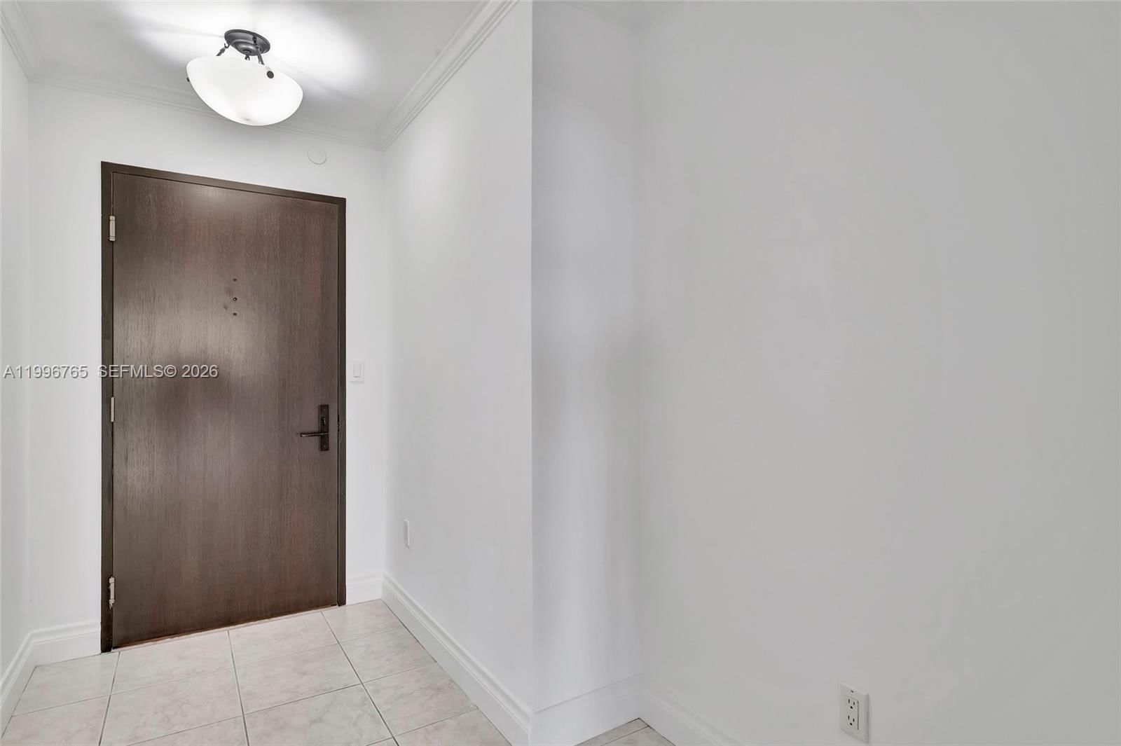 Real estate property located at 2901 Bayshore Dr #16G, Miami-dade, Yacht Harbour Condo, Miami, FL