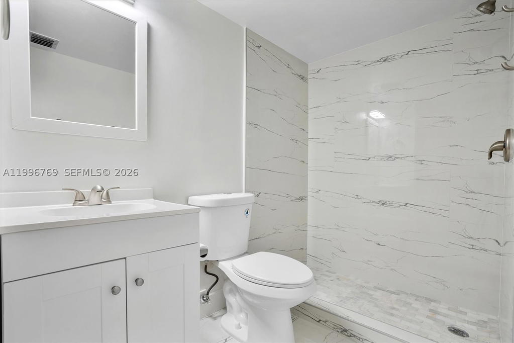 Real estate property located at 995 84th Ave #309, Miami-dade, Westchester Point Condo, Miami, FL