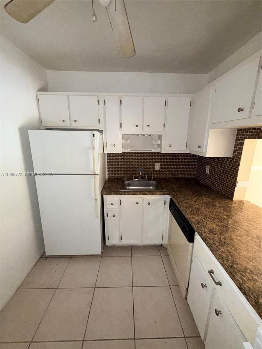 Real estate property located at 9972 88th St #1125, Miami-dade, Puerta Del Sol Condominium, Miami, FL