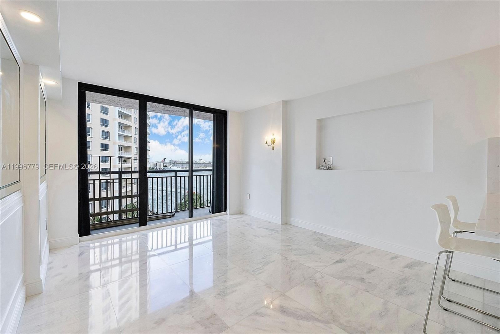Real estate property located at 540 Brickell Key Dr #928, Miami-dade, Brickell Key Ii Condo, Miami, FL