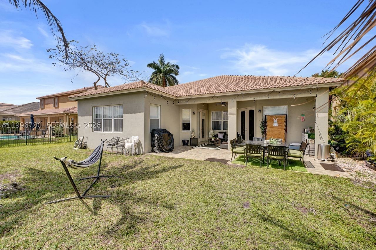 Real estate property located at 3982 Whitewater Ave, Broward, Isles At Weston, Weston, FL