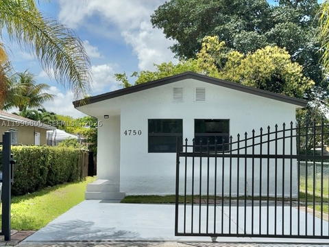 Real estate property located at 4750 21st Ave, Miami-dade, Earlington Heights, Miami, FL