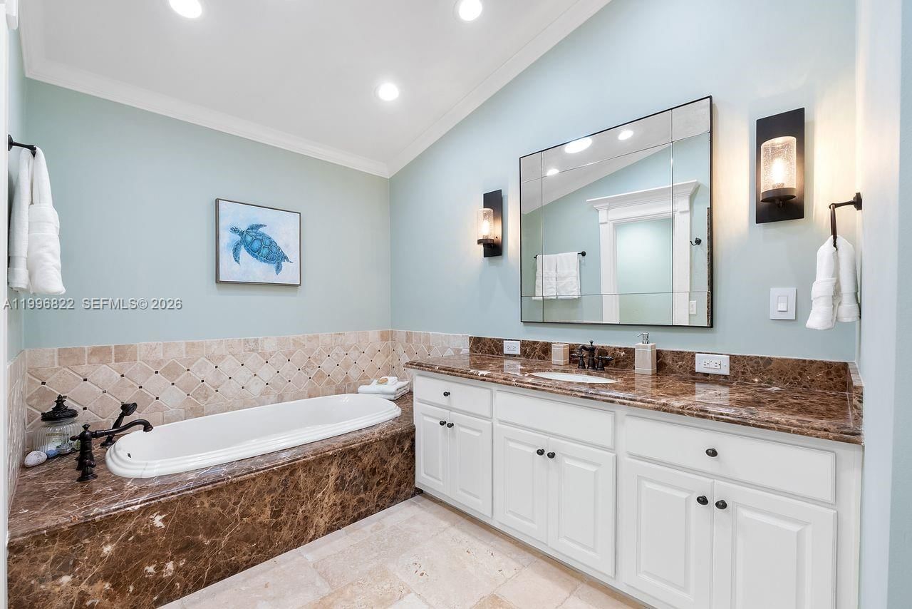 Real estate property located at 3333 30th Ave, Broward, Lake Placid, Lighthouse Point, FL