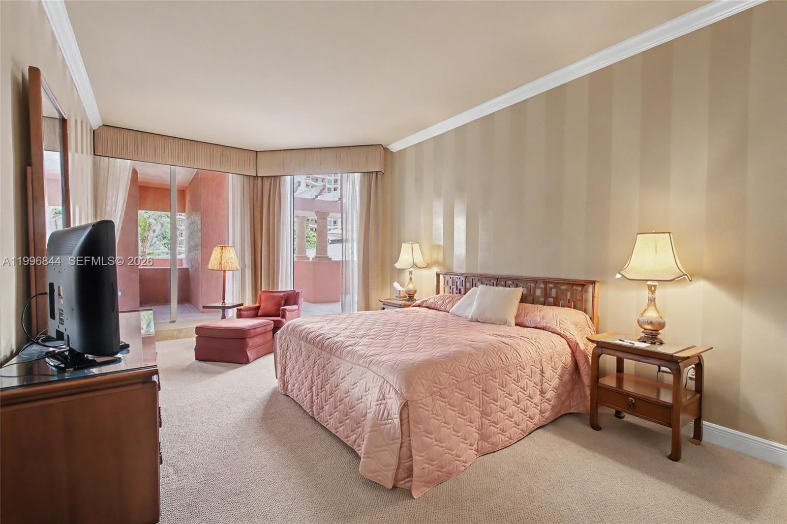 Real estate property located at 60 Edgewater Dr #3G, Miami-dade, The Gables Condo, Coral Gables, FL