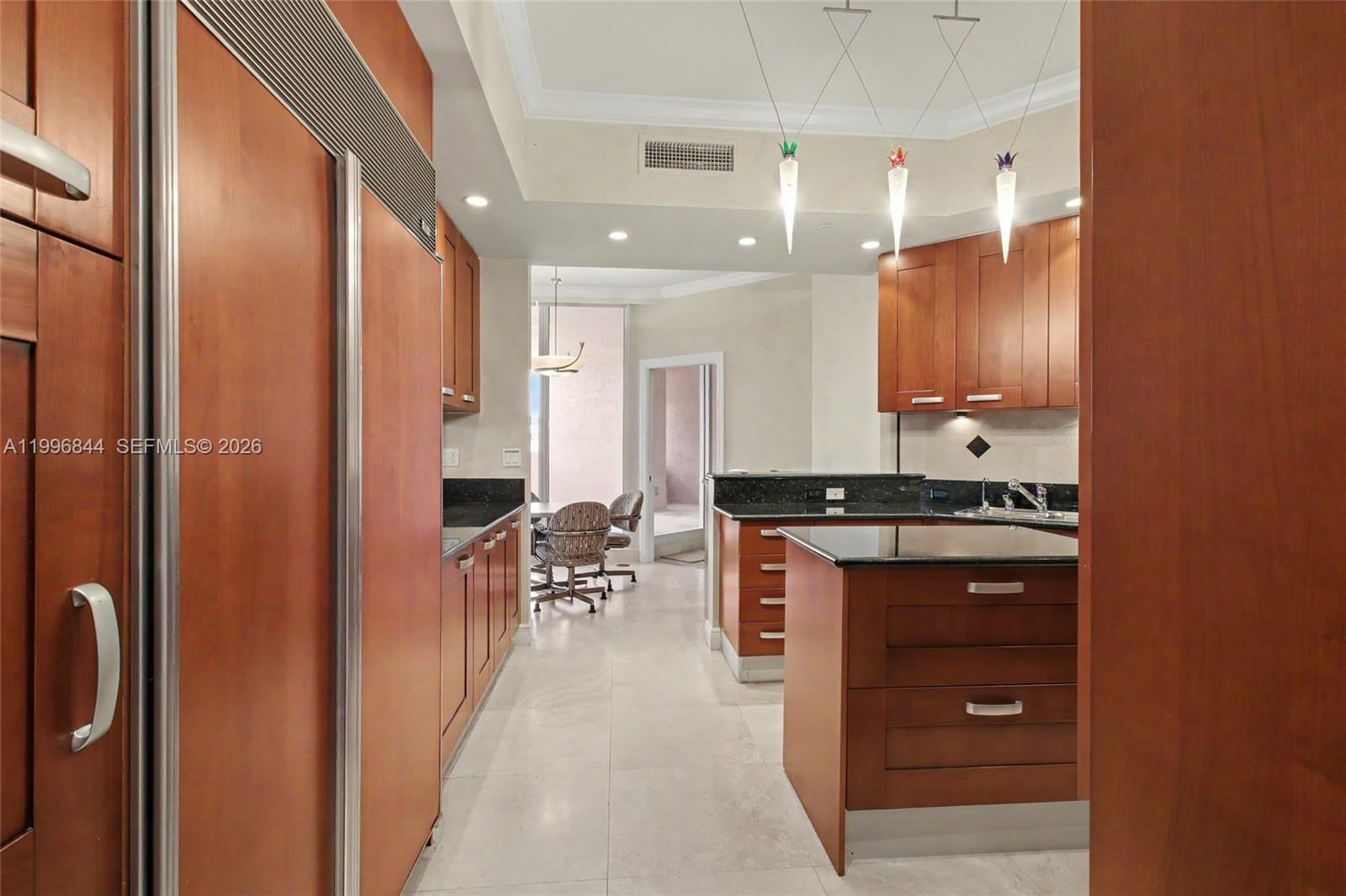 Real estate property located at 60 Edgewater Dr #3G, Miami-dade, The Gables Condo, Coral Gables, FL