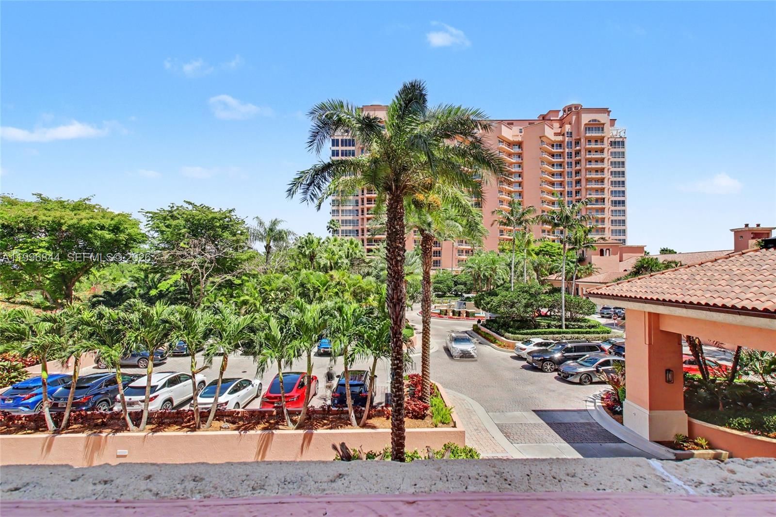 Real estate property located at 60 Edgewater Dr #3G, Miami-dade, The Gables Condo, Coral Gables, FL
