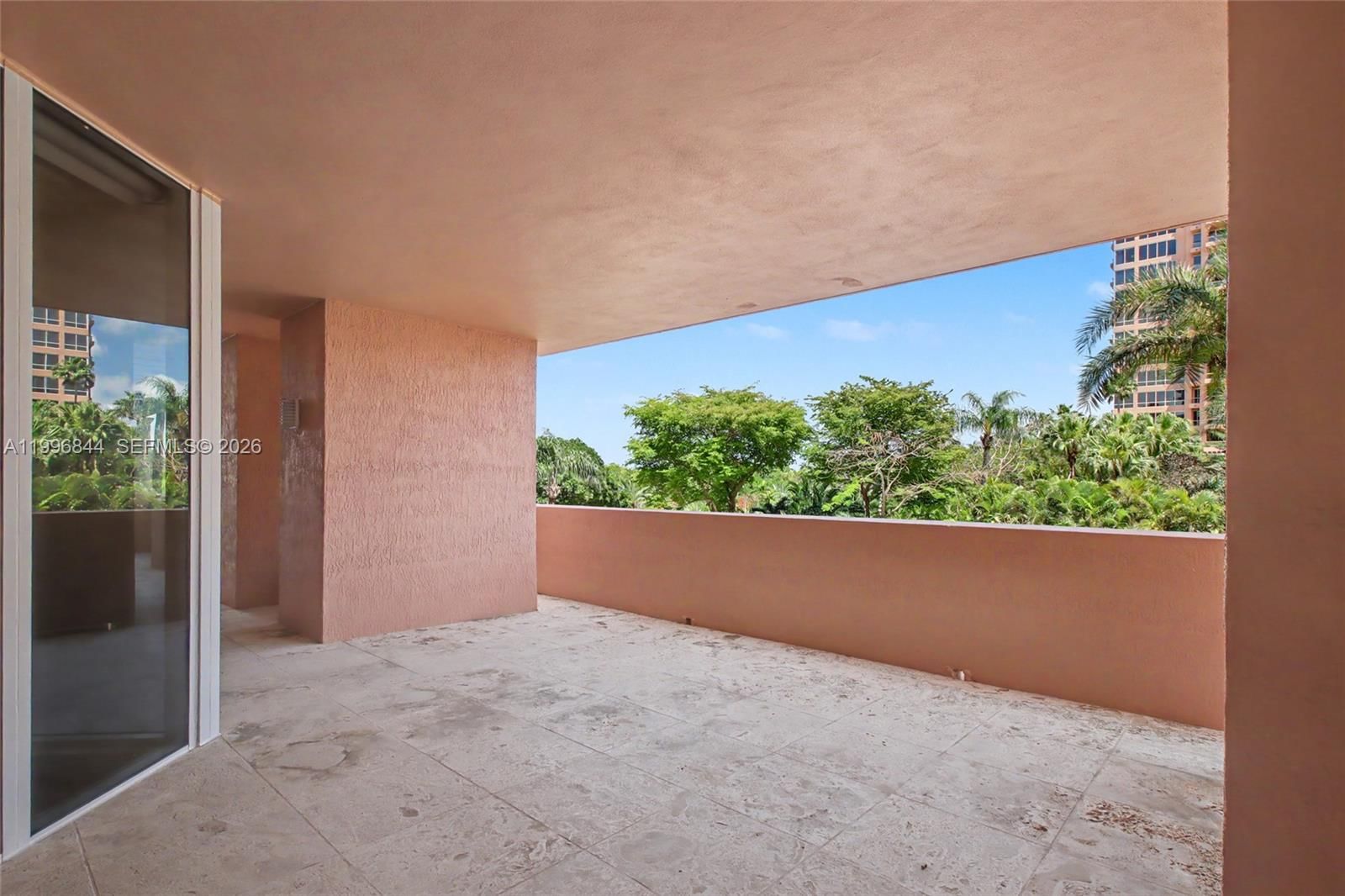 Real estate property located at 60 Edgewater Dr #3G, Miami-dade, The Gables Condo, Coral Gables, FL