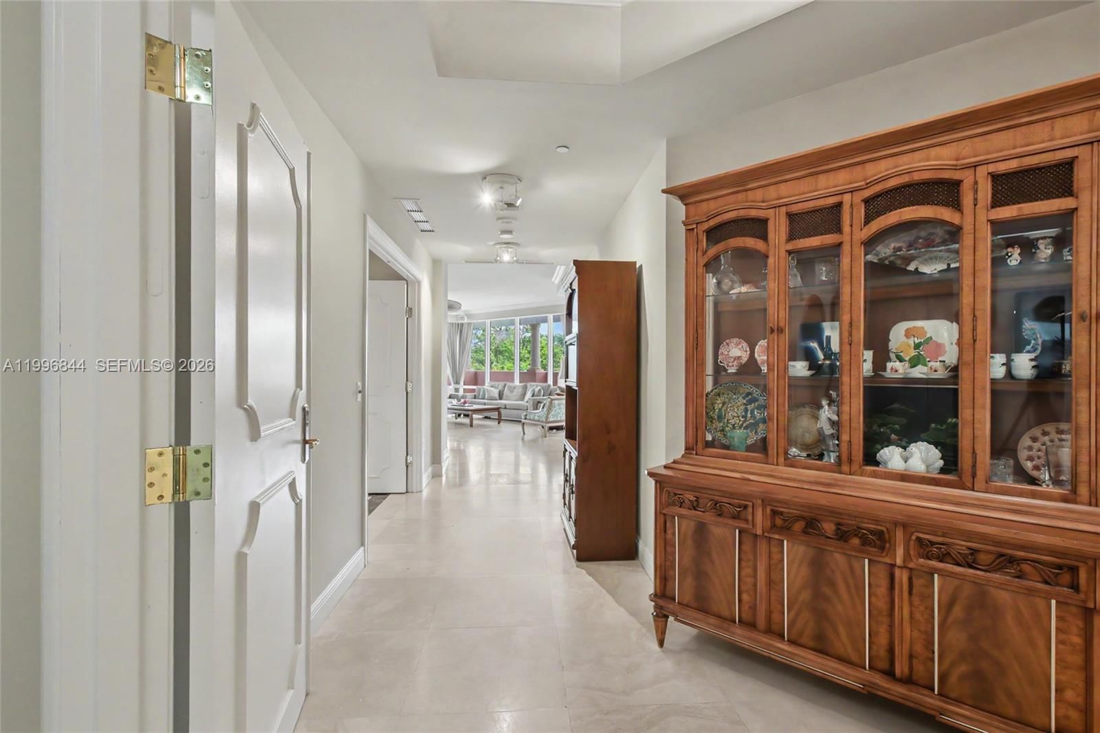 Real estate property located at 60 Edgewater Dr #3G, Miami-dade, The Gables Condo, Coral Gables, FL