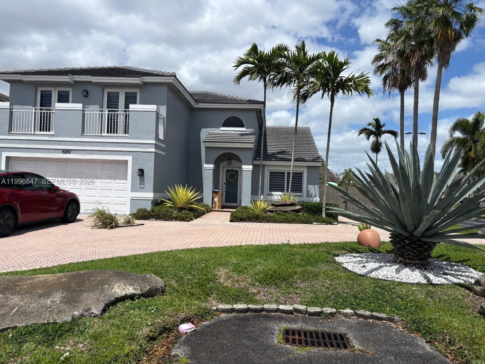 Real estate property located at 15891 76th St, Miami-dade, Heftler Homes At Lago Mar, Miami, FL