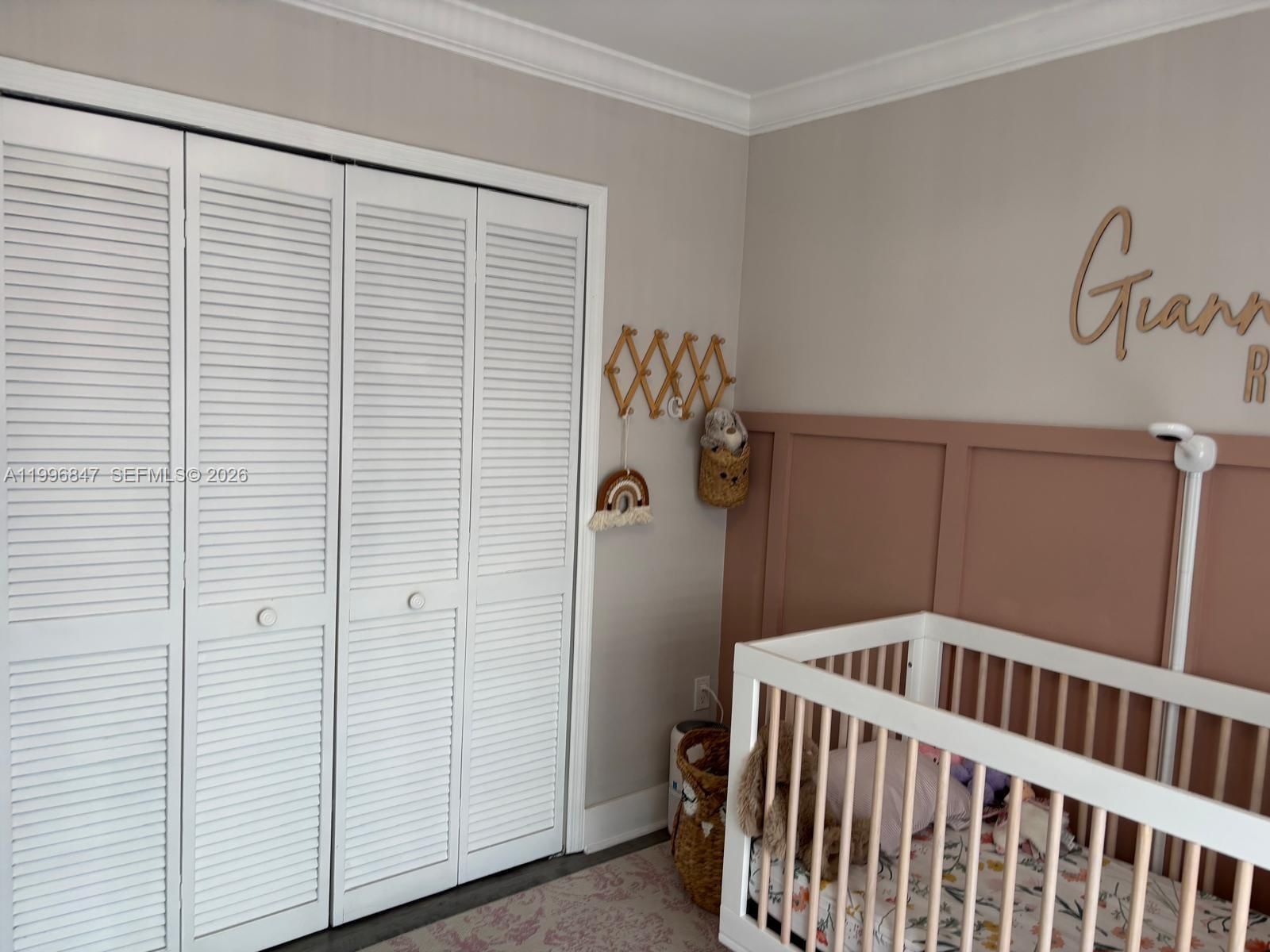 Real estate property located at 15891 76th St, Miami-dade, Heftler Homes At Lago Mar, Miami, FL