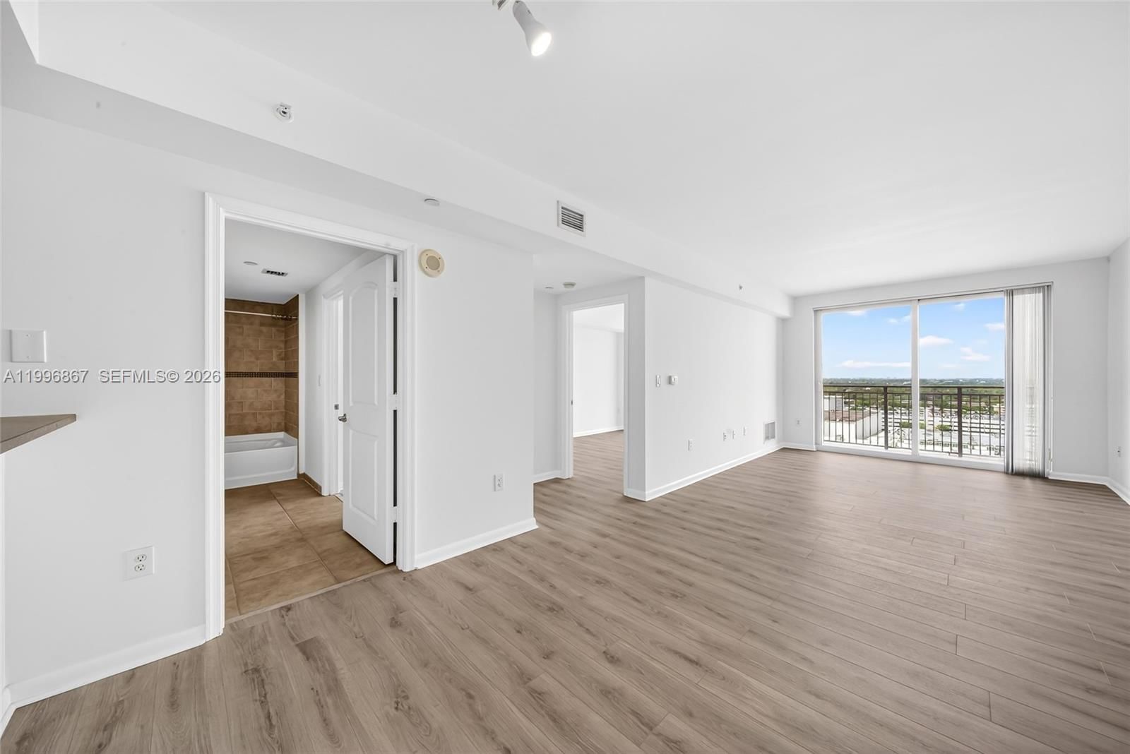 Real estate property located at 7350 89th St #1703S, Miami-dade, Toscano Condo, Miami, FL