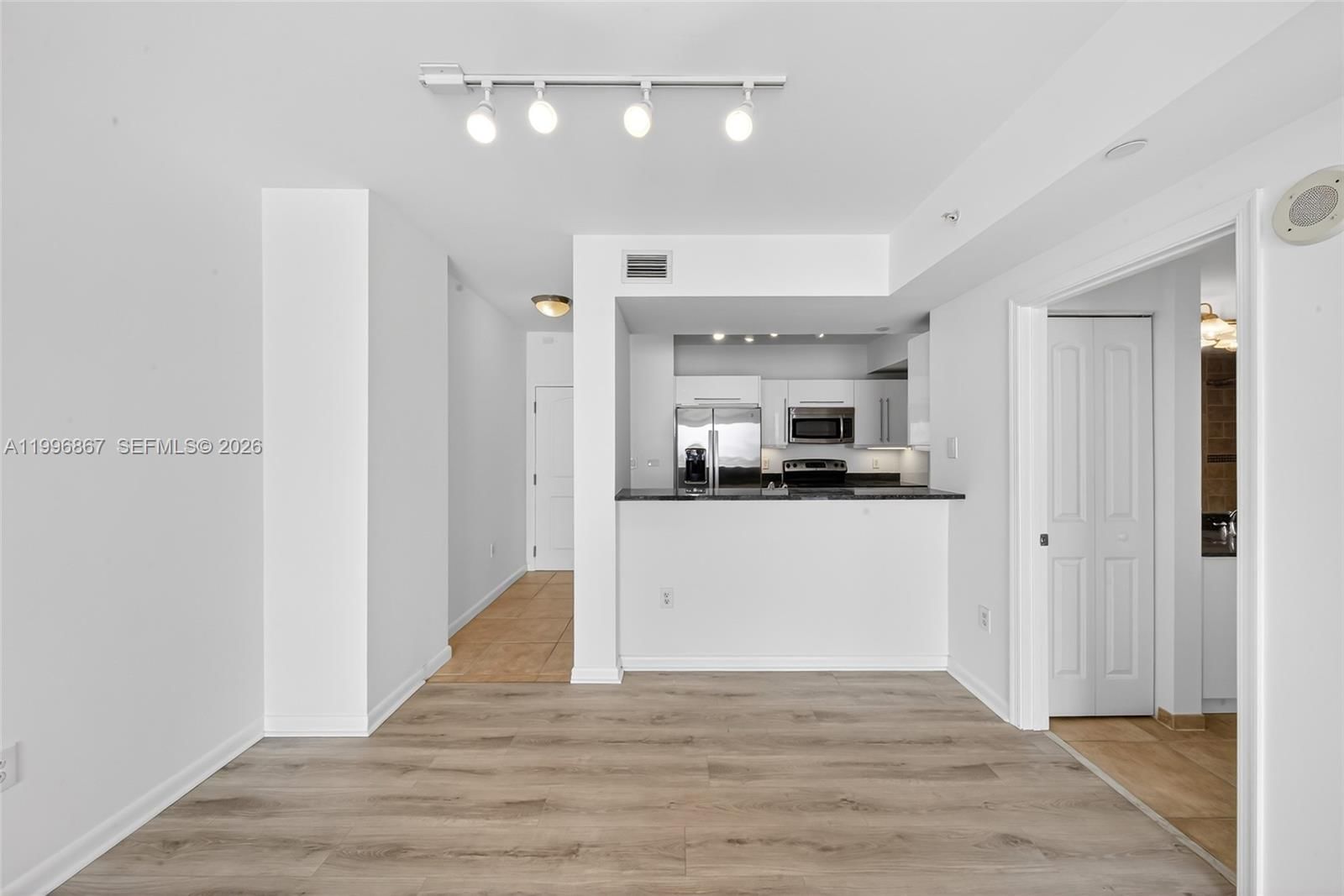 Real estate property located at 7350 89th St #1703S, Miami-dade, Toscano Condo, Miami, FL