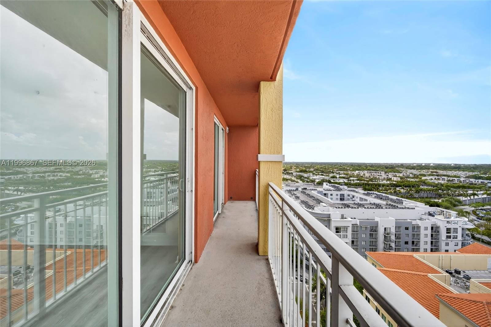 Real estate property located at 7350 89th St #1703S, Miami-dade, Toscano Condo, Miami, FL