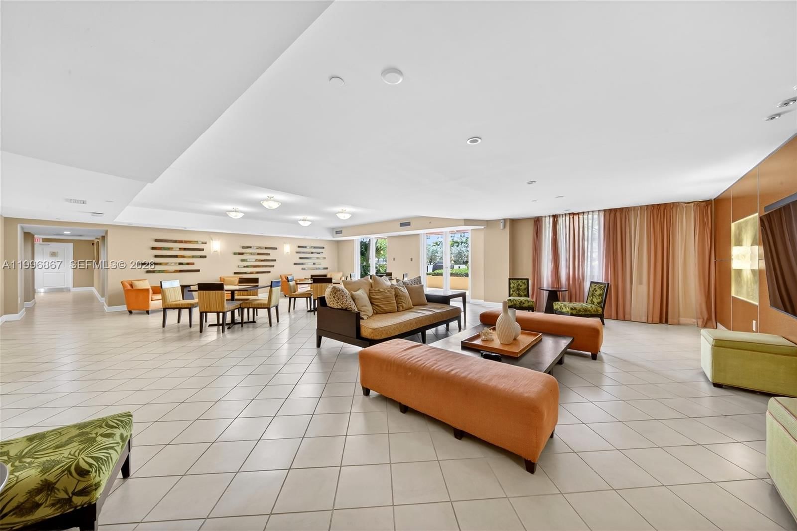 Real estate property located at 7350 89th St #1703S, Miami-dade, Toscano Condo, Miami, FL