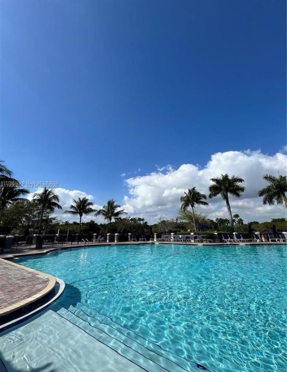 Real estate property located at 22711 88th Pl #7-23, Miami-dade, The Courts At Bayshore I, Cutler Bay, FL