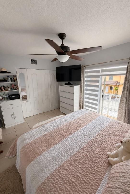 Real estate property located at 7663 36th Ave #7, Miami-dade, Villas Canarias Ii Condo, Hialeah, FL