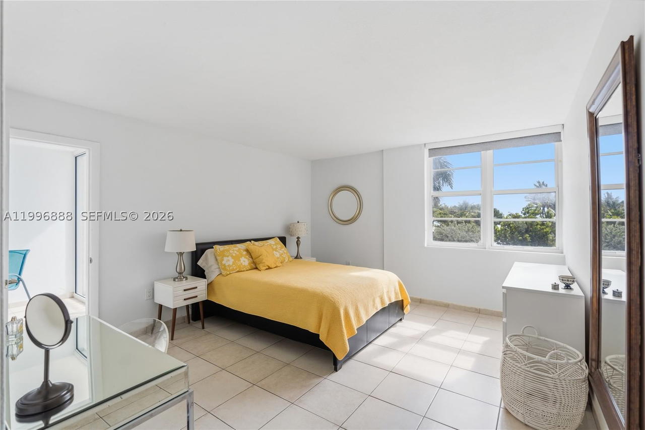 Real estate property located at 6450 Collins Ave #204, Miami-dade, Ocean Park Condo, Miami Beach, FL