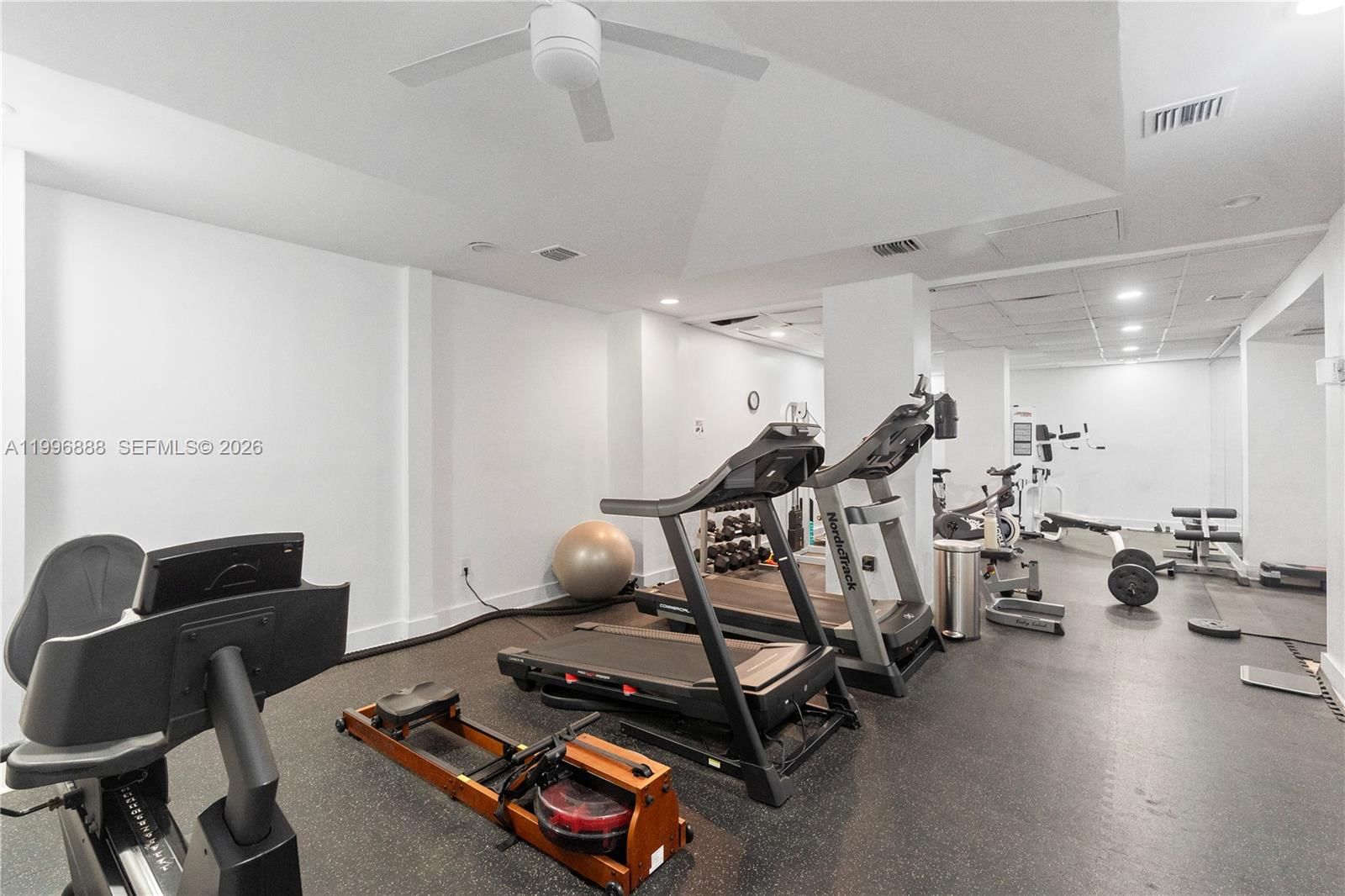 Real estate property located at 6450 Collins Ave #204, Miami-dade, Ocean Park Condo, Miami Beach, FL