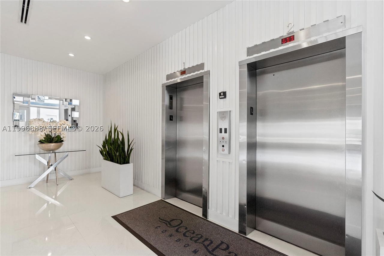 Real estate property located at 6450 Collins Ave #204, Miami-dade, Ocean Park Condo, Miami Beach, FL