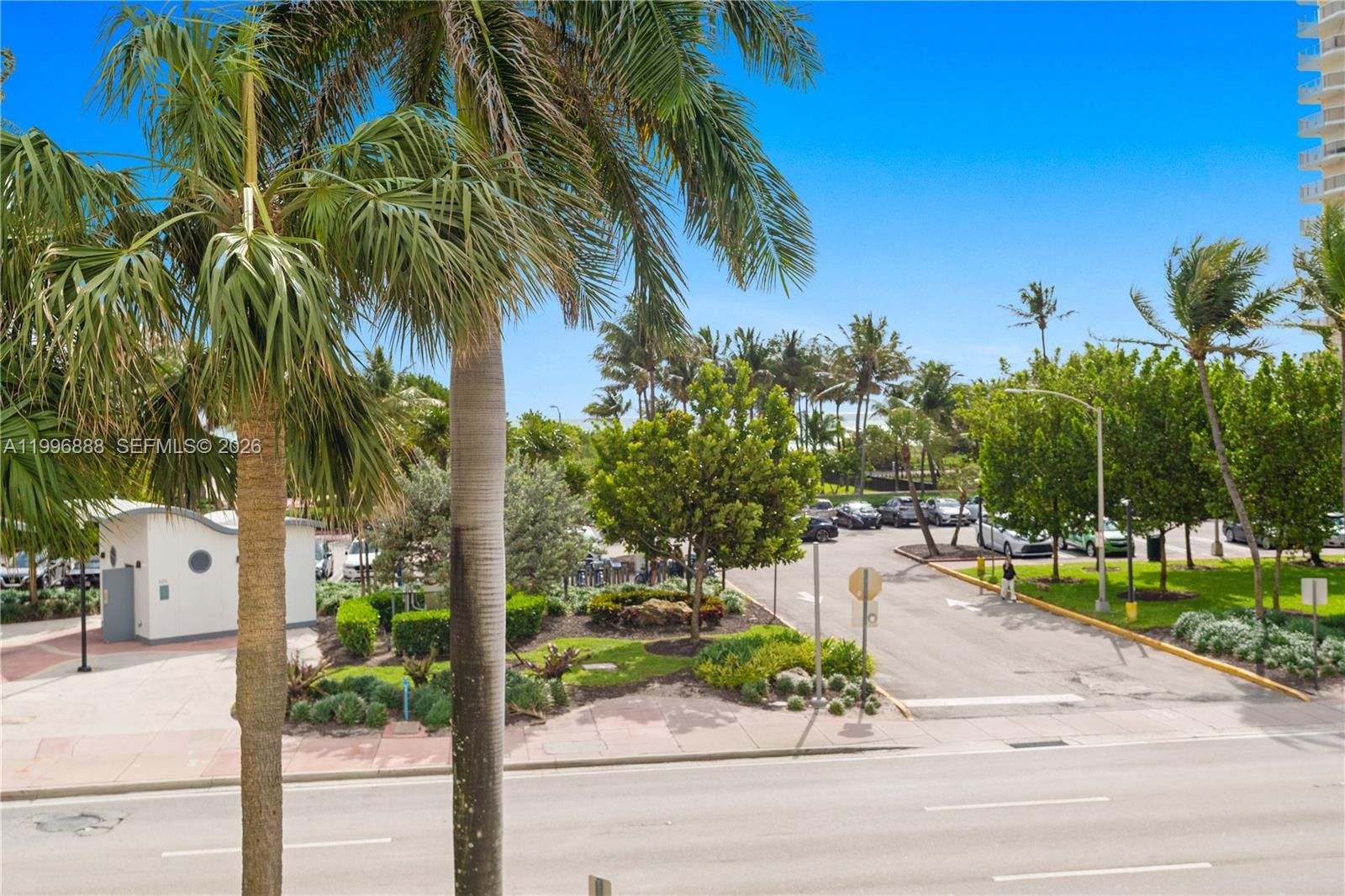 Real estate property located at 6450 Collins Ave #204, Miami-dade, Ocean Park Condo, Miami Beach, FL