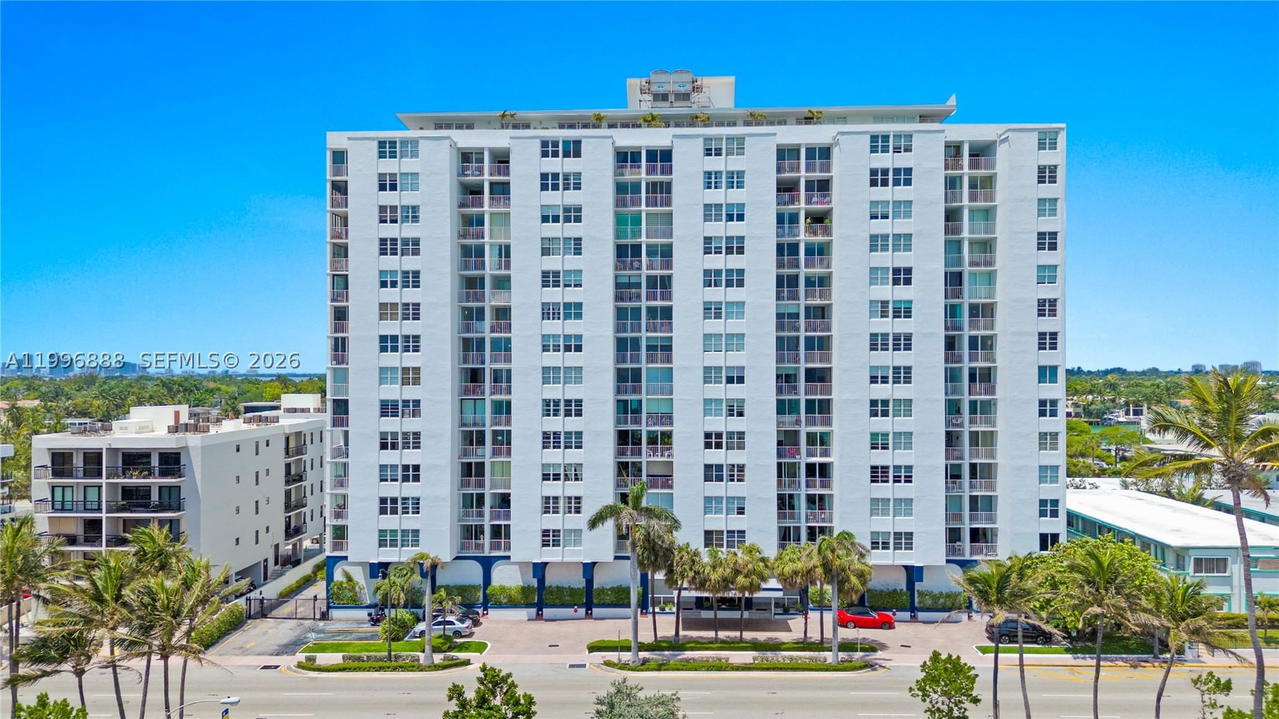 Real estate property located at 6450 Collins Ave #204, Miami-dade, Ocean Park Condo, Miami Beach, FL