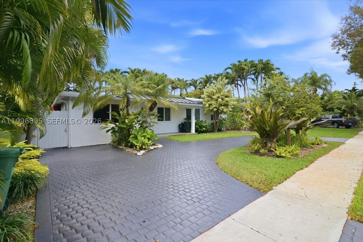 Real estate property located at 6133 44th Ter, Miami-dade, Riviera Estates 2nd Addn, Miami, FL