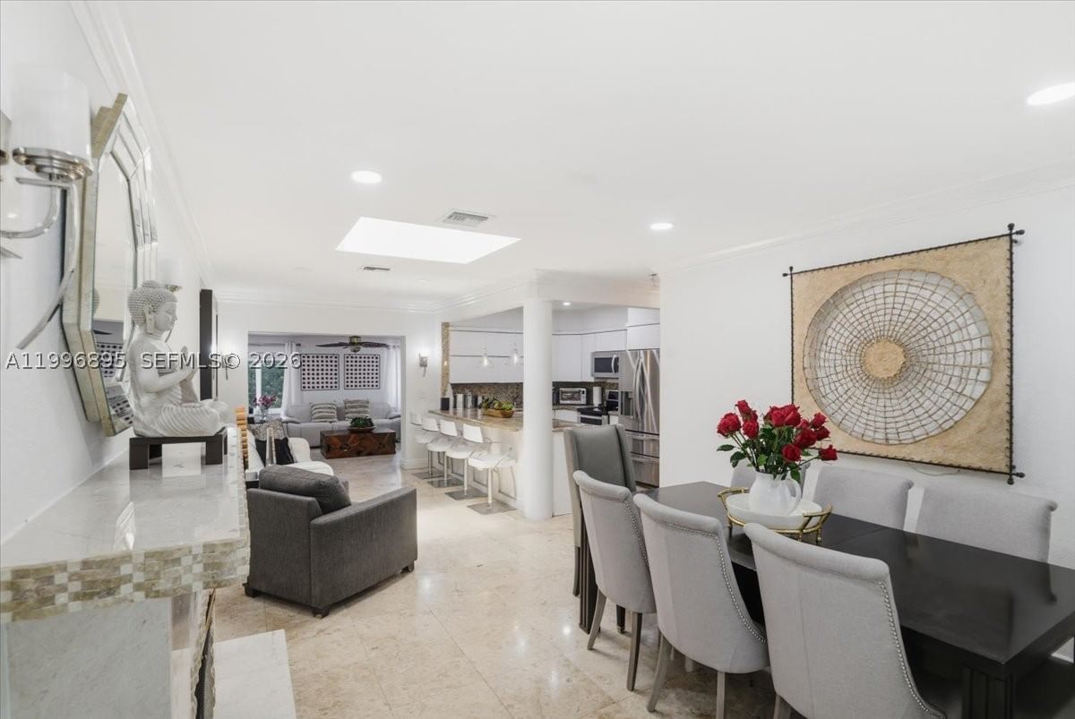 Real estate property located at 6133 44th Ter, Miami-dade, Riviera Estates 2nd Addn, Miami, FL