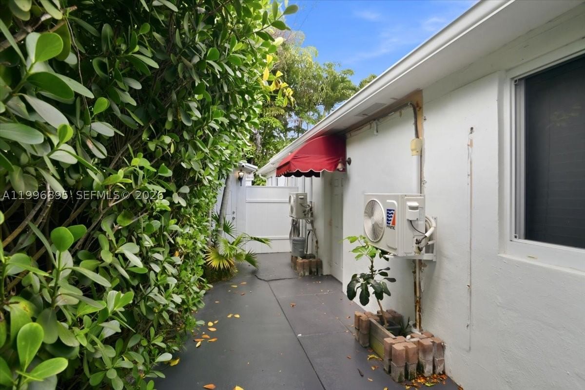 Real estate property located at 6133 44th Ter, Miami-dade, Riviera Estates 2nd Addn, Miami, FL