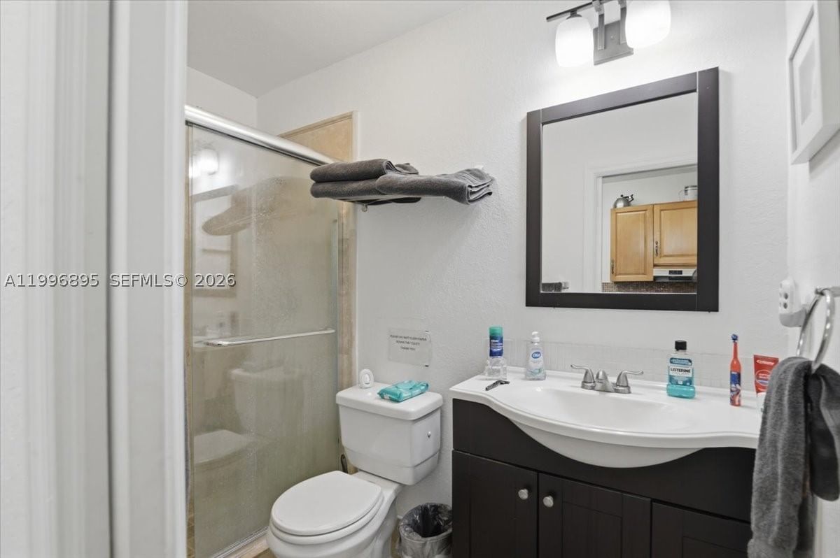 Real estate property located at 6133 44th Ter, Miami-dade, Riviera Estates 2nd Addn, Miami, FL
