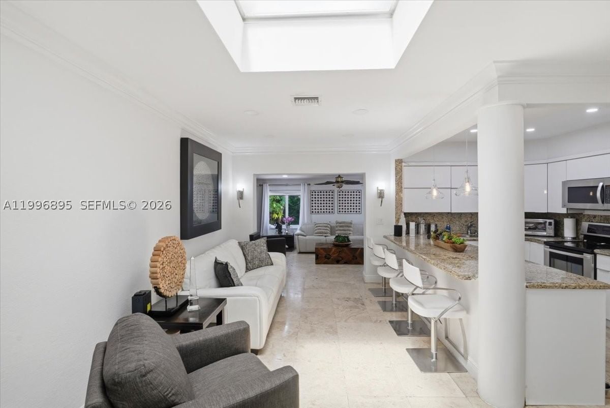 Real estate property located at 6133 44th Ter, Miami-dade, Riviera Estates 2nd Addn, Miami, FL