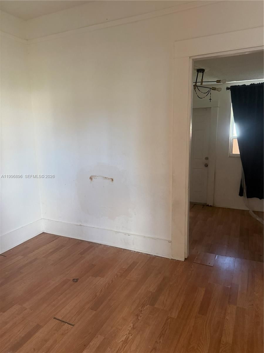 Real estate property located at 634 10th Ave, Miami-dade, Lawrence Estate Land Co, Miami, FL