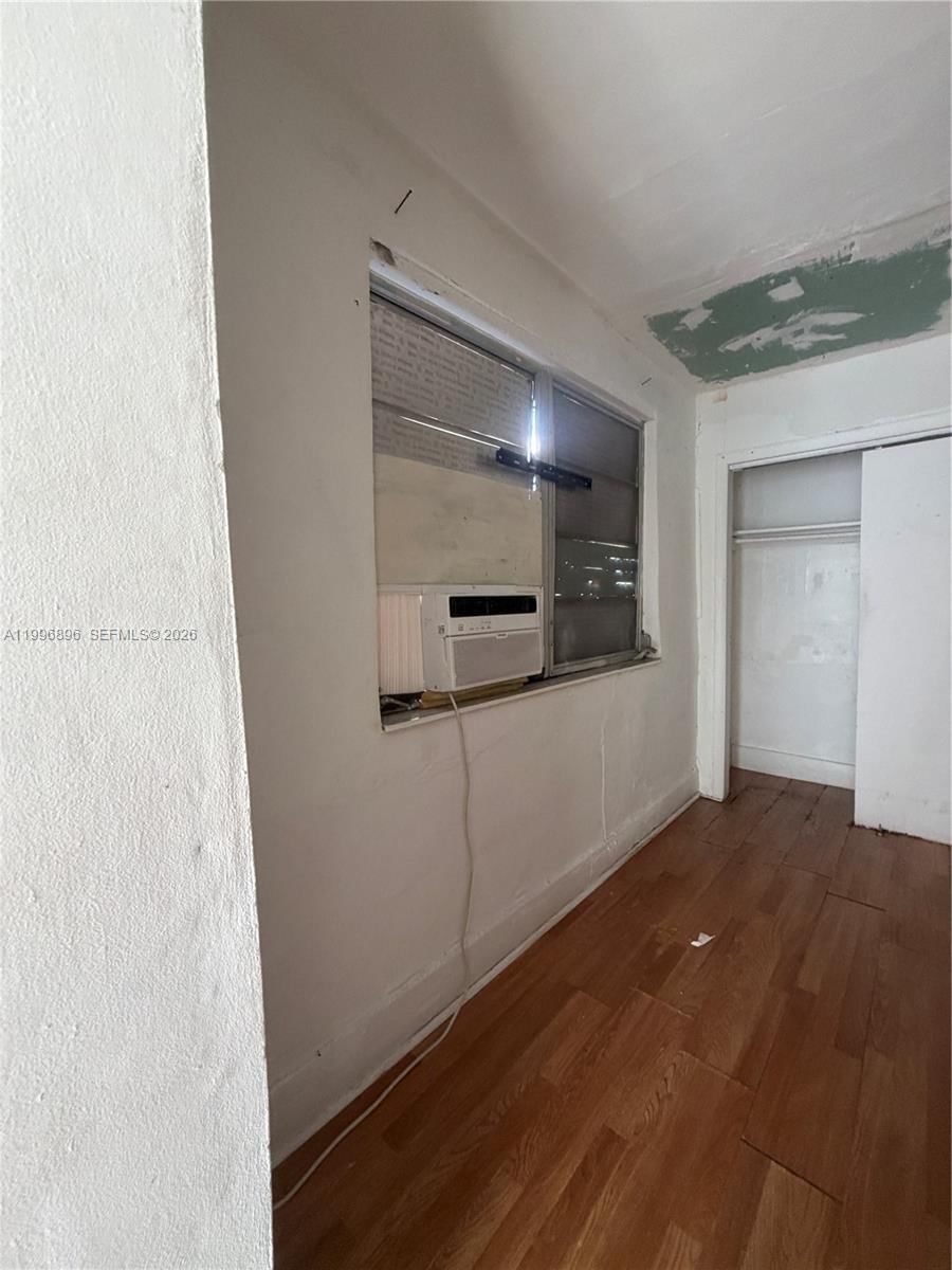 Real estate property located at 634 10th Ave, Miami-dade, Lawrence Estate Land Co, Miami, FL