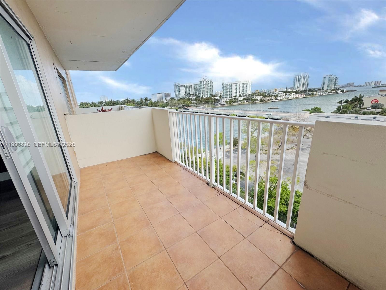 Real estate property located at 1455 Treasure Dr #7B, Miami-dade, Island Place At North Bay, North Bay Village, FL