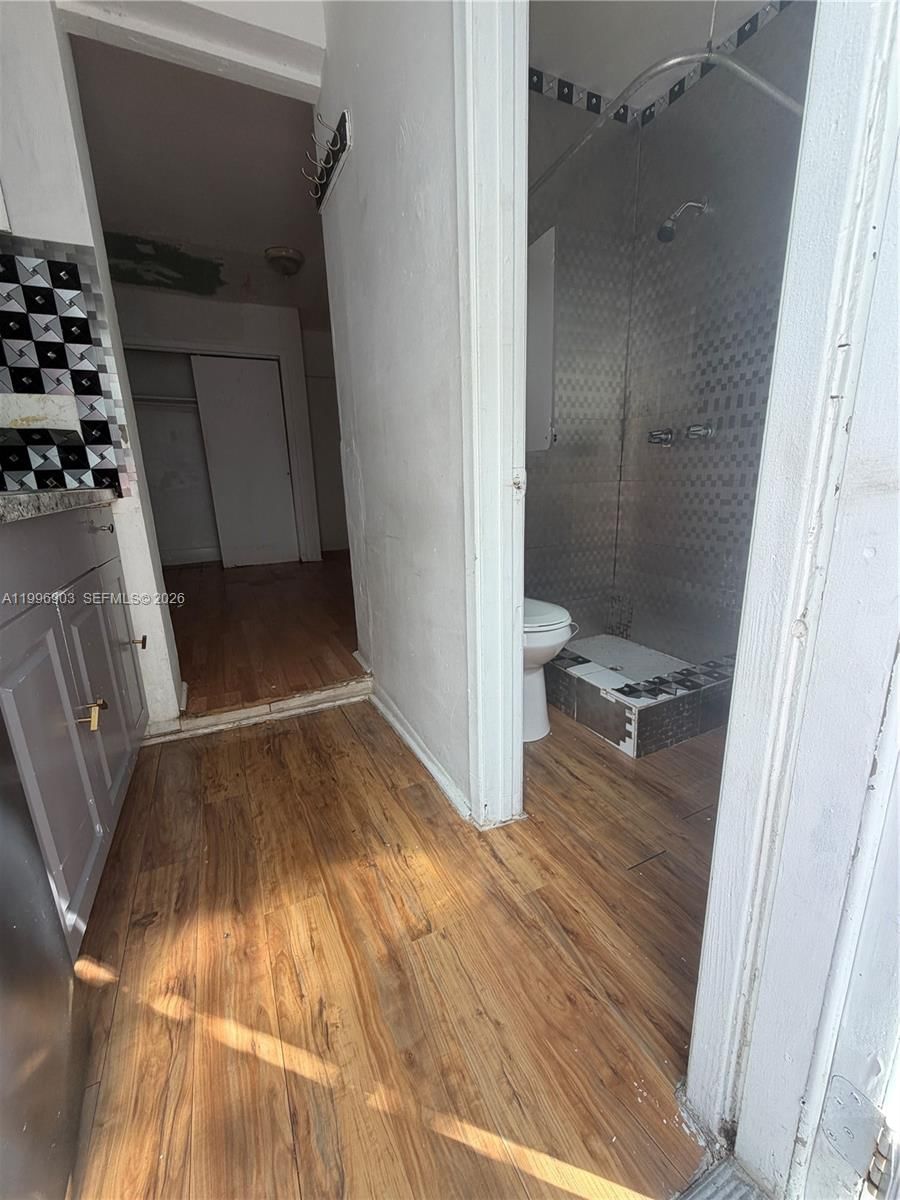 Real estate property located at 634 10th Ave, Miami-dade, Lawrence Estate Land Co, Miami, FL