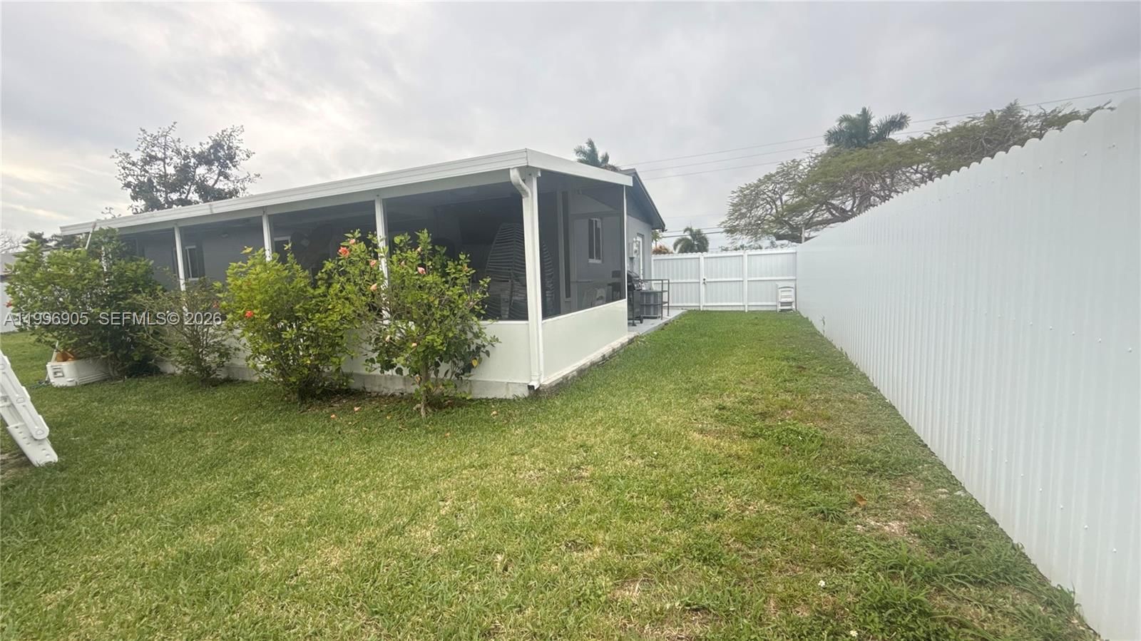 Real estate property located at 29911 152nd Ave, Miami-dade, Kingswood Manor, Homestead, FL