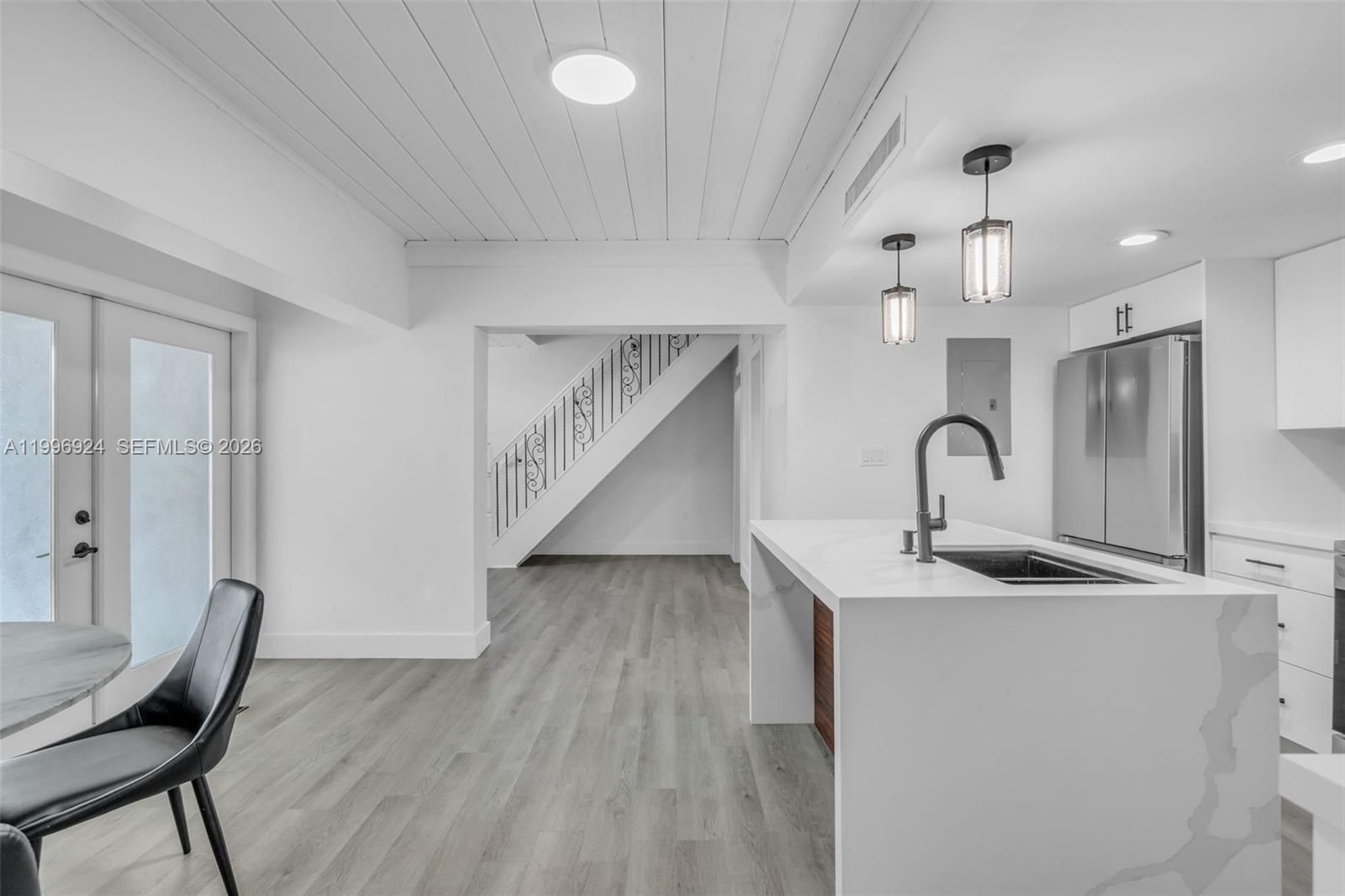 Real estate property located at 6448 Windmill Gate Rd, Miami-dade, Miami Lakes Windmill Gate, Miami Lakes, FL