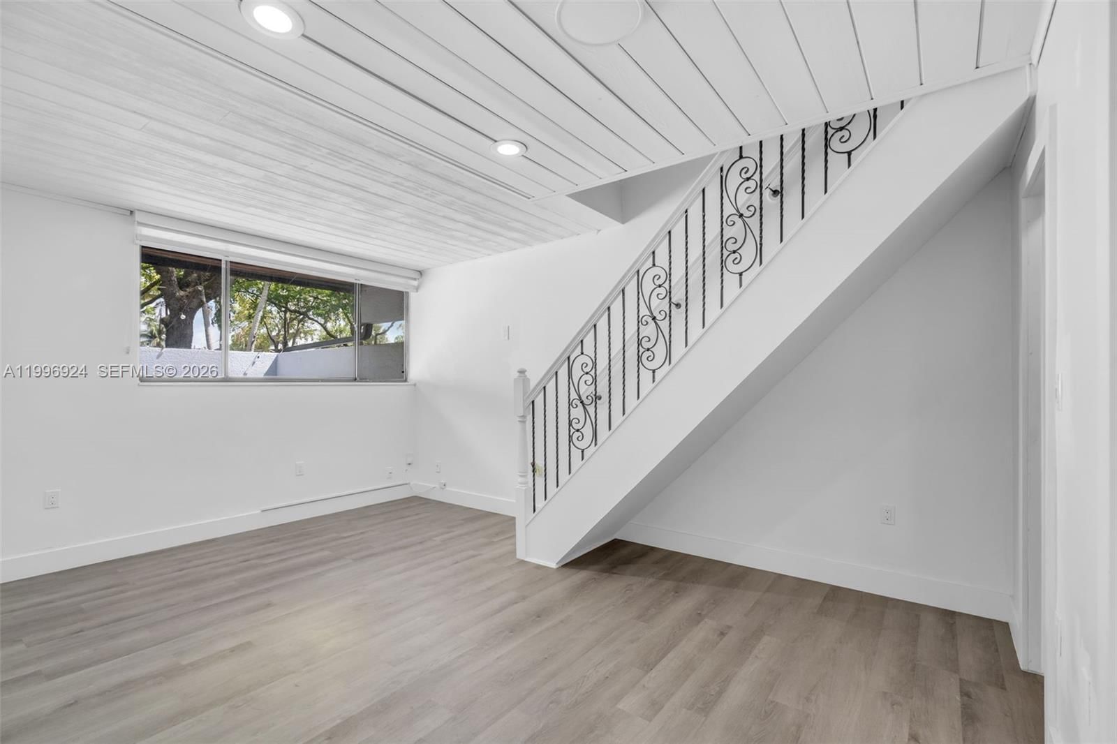 Real estate property located at 6448 Windmill Gate Rd, Miami-dade, Miami Lakes Windmill Gate, Miami Lakes, FL