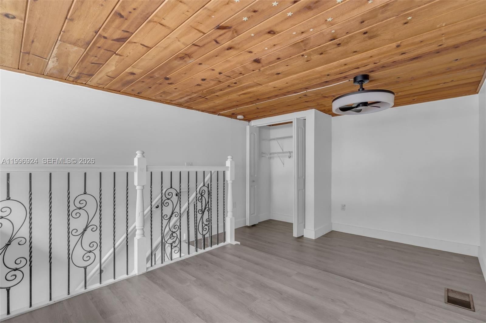 Real estate property located at 6448 Windmill Gate Rd, Miami-dade, Miami Lakes Windmill Gate, Miami Lakes, FL