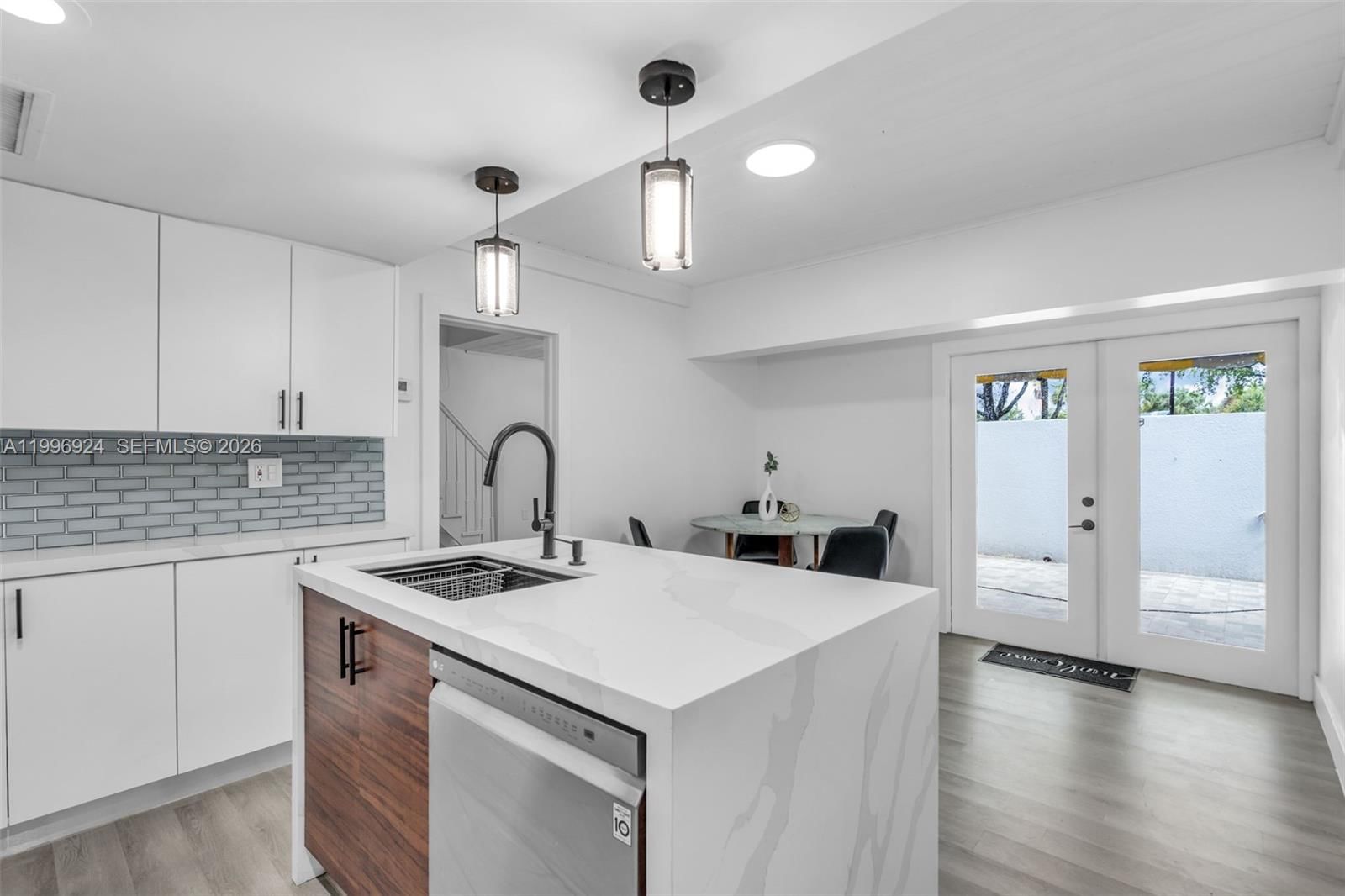 Real estate property located at 6448 Windmill Gate Rd, Miami-dade, Miami Lakes Windmill Gate, Miami Lakes, FL