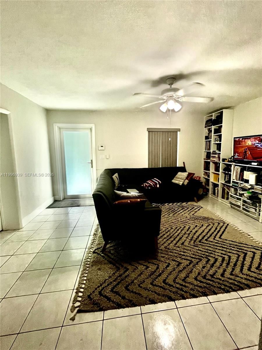 Real estate property located at 2530 152nd St, Miami-dade, Biscayne River Gardens, Miami Gardens, FL
