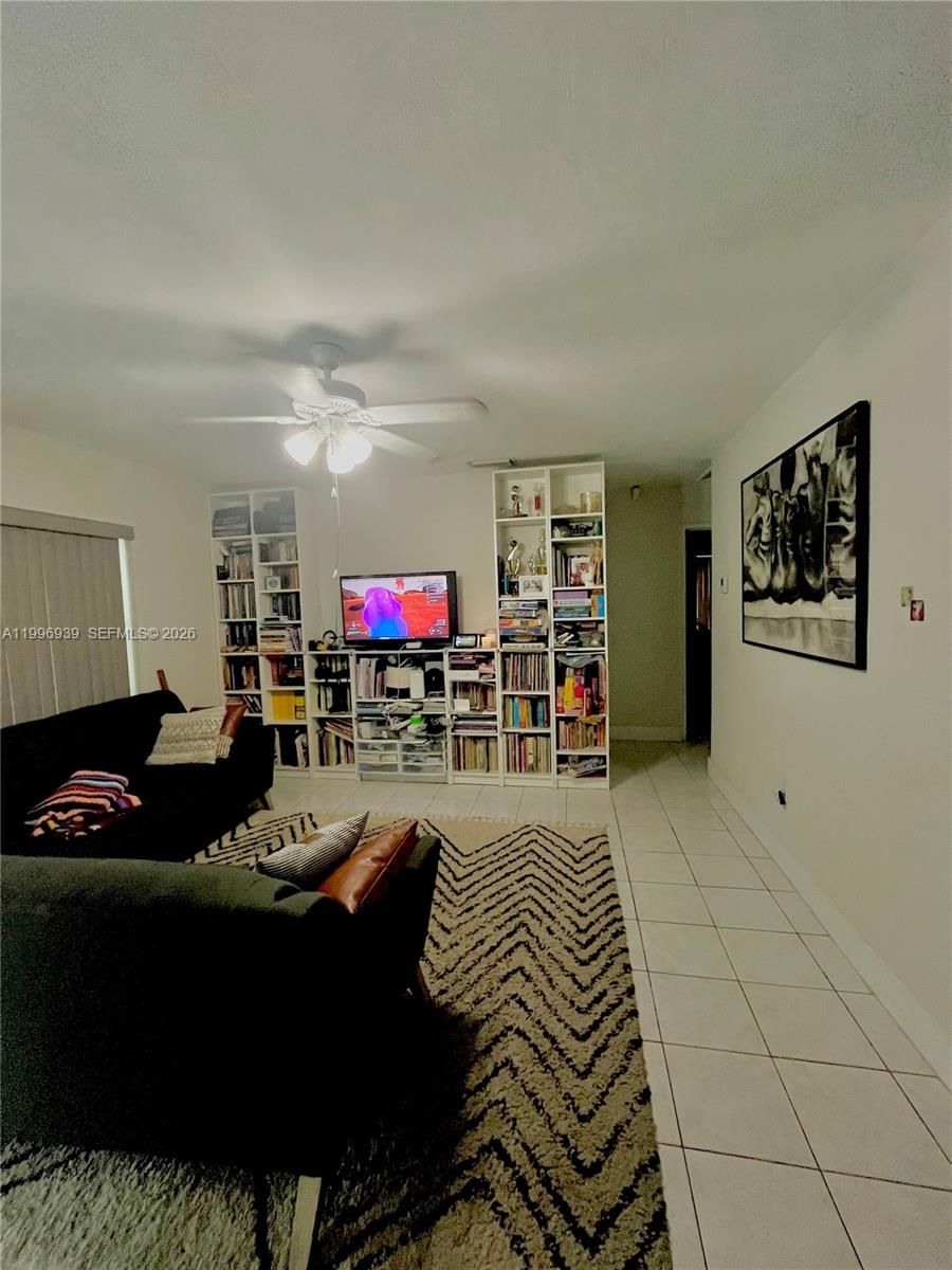 Real estate property located at 2530 152nd St, Miami-dade, Biscayne River Gardens, Miami Gardens, FL