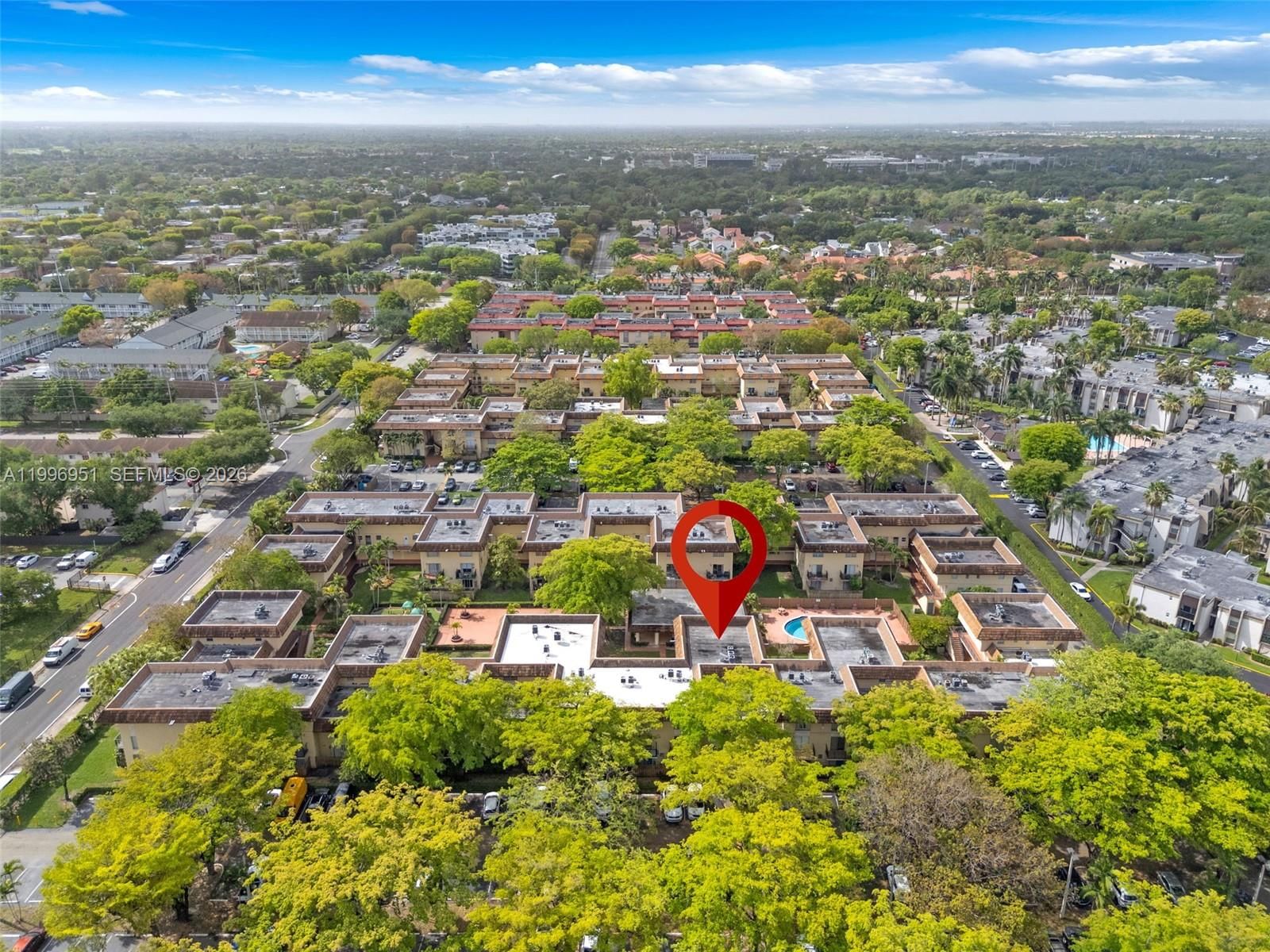 Real estate property located at 8500 109th Ave #6-114, Miami-dade, Courtyards At Kendall Con, Miami, FL