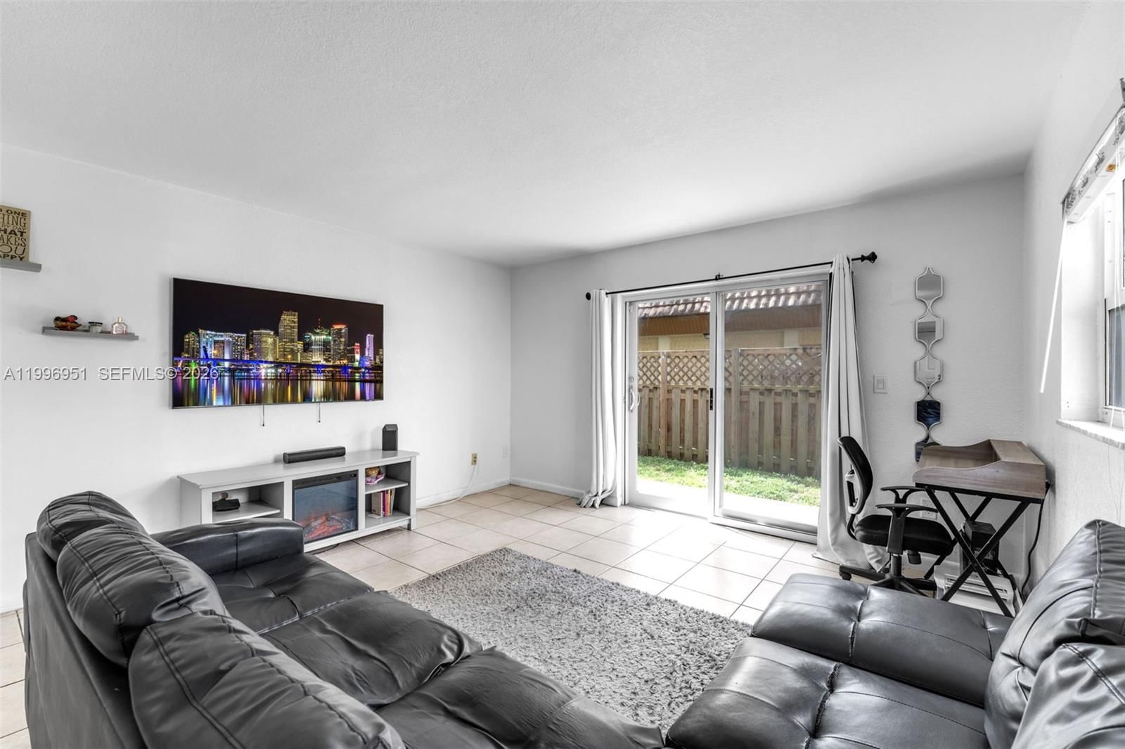 Real estate property located at 8500 109th Ave #6-114, Miami-dade, Courtyards At Kendall Con, Miami, FL