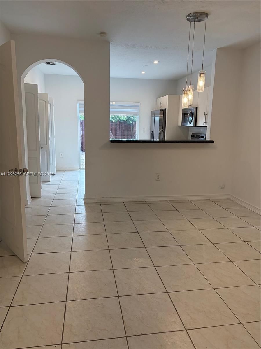 Real estate property located at 17084 138th Ct, Miami-dade, Cazadores Sub, Miami, FL