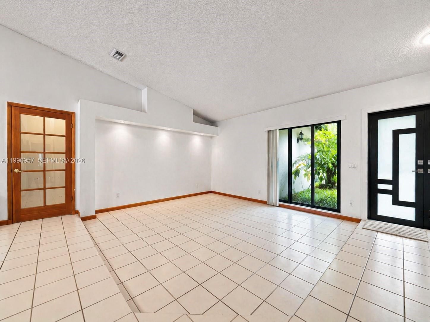 Real estate property located at 19990 134th Ct, Miami-dade, Kristina Estates 1st Addn, Miami, FL