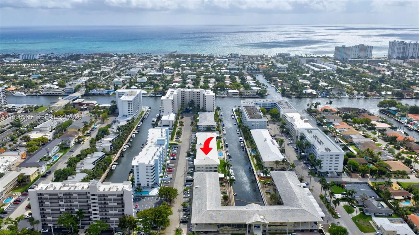 Real estate property located at 3050 48th St #210, Broward, Windsor Condo, Fort Lauderdale, FL