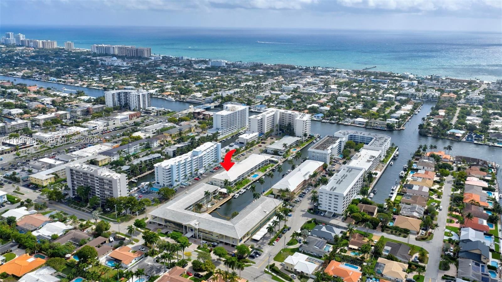 Real estate property located at 3050 48th St #210, Broward, Windsor Condo, Fort Lauderdale, FL