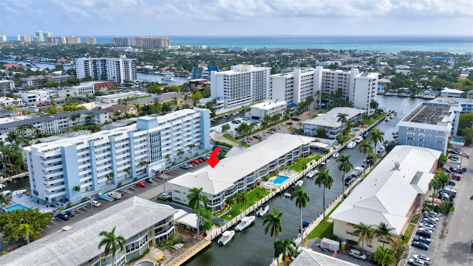 Real estate property located at 3050 48th St #210, Broward, Windsor Condo, Fort Lauderdale, FL