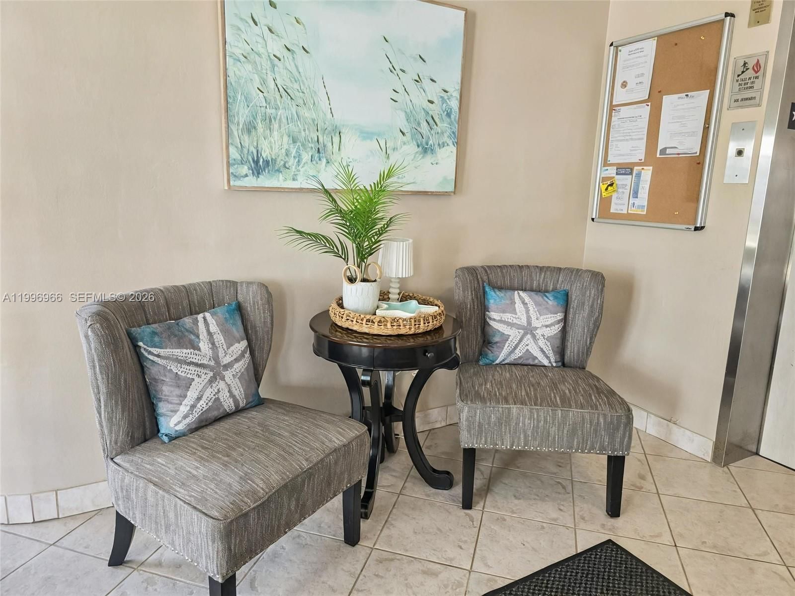 Real estate property located at 3050 48th St #210, Broward, Windsor Condo, Fort Lauderdale, FL